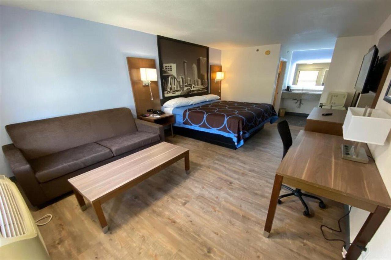 Hotel Super 8 By Wyndham Marietta/West/Atl Area Extérieur photo