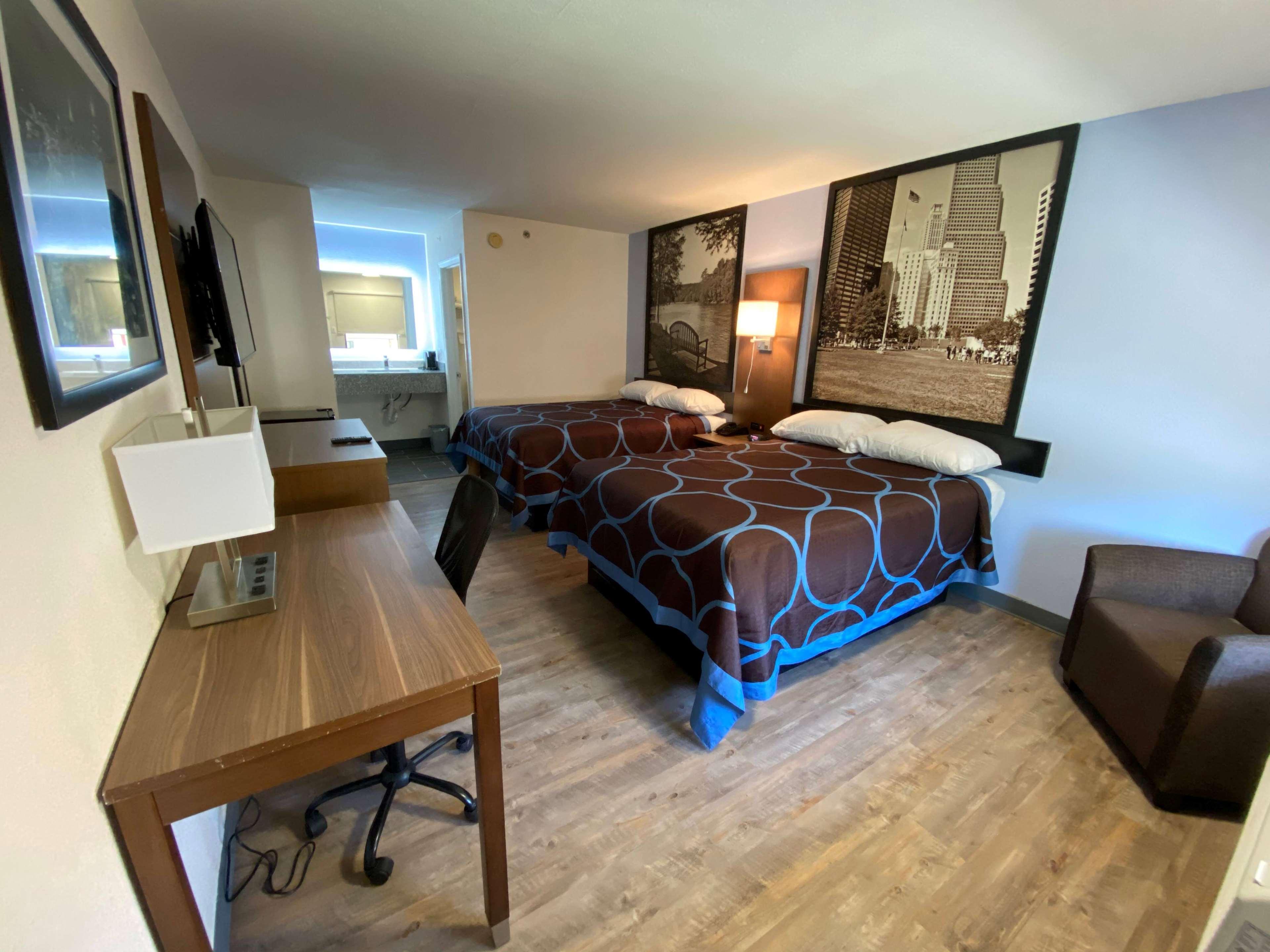 Hotel Super 8 By Wyndham Marietta/West/Atl Area Extérieur photo