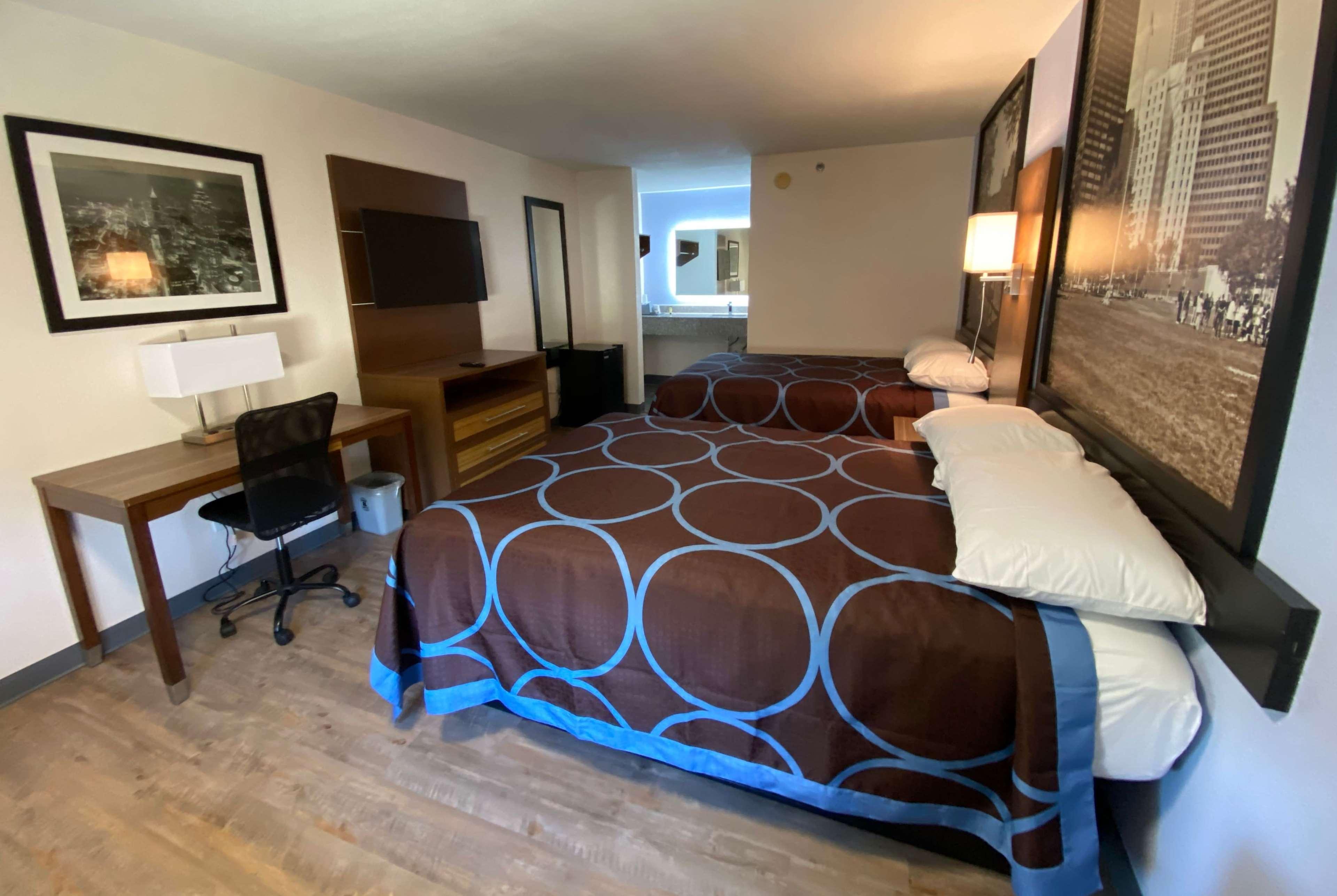 Hotel Super 8 By Wyndham Marietta/West/Atl Area Extérieur photo